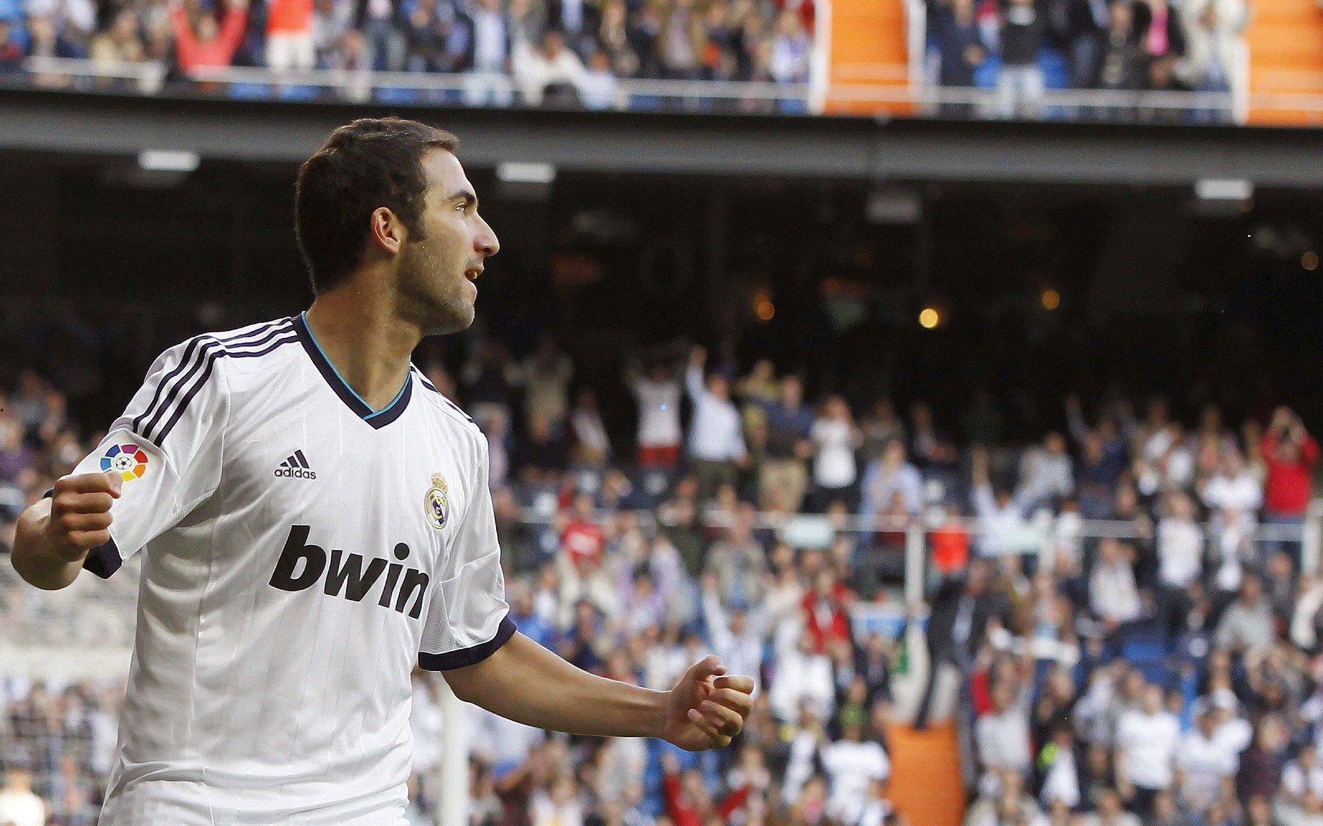 奥康畅谈新赛季，哈斯车队全力以赴，新车成冲刺关键引擎